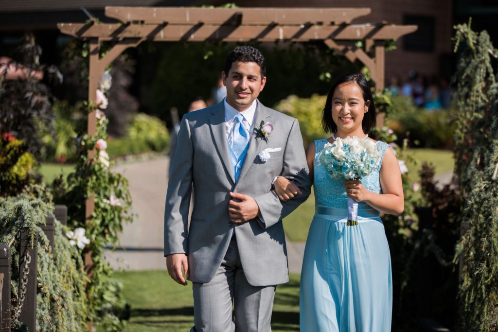 Vancouver wedding photographer Mayfair Lakes Golf and Country Club