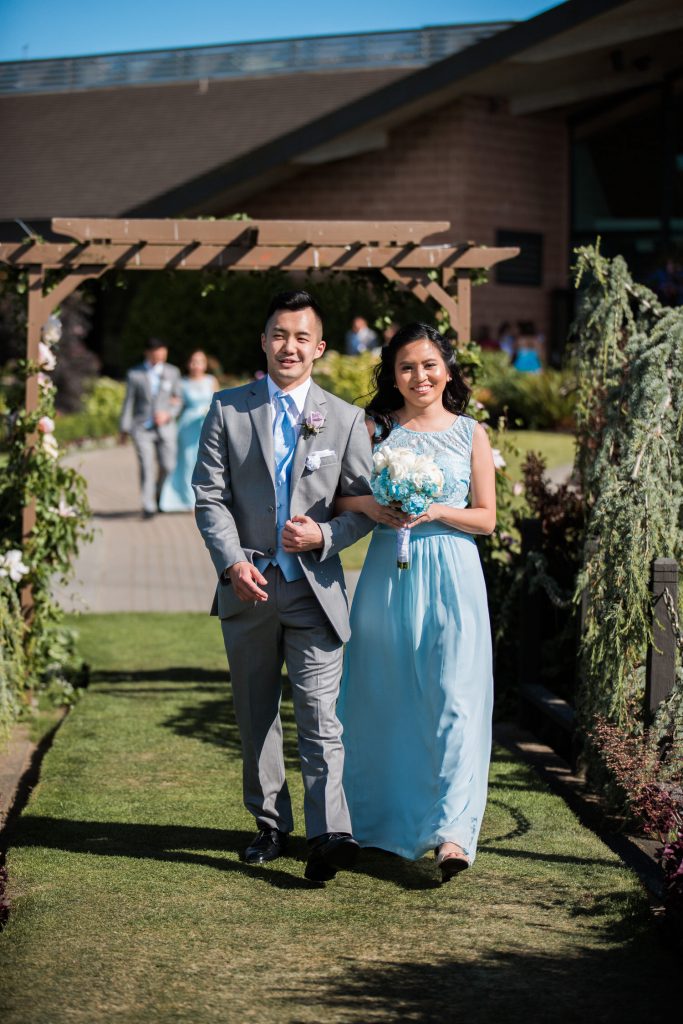 Vancouver wedding photographer Mayfair Lakes Golf and Country Club