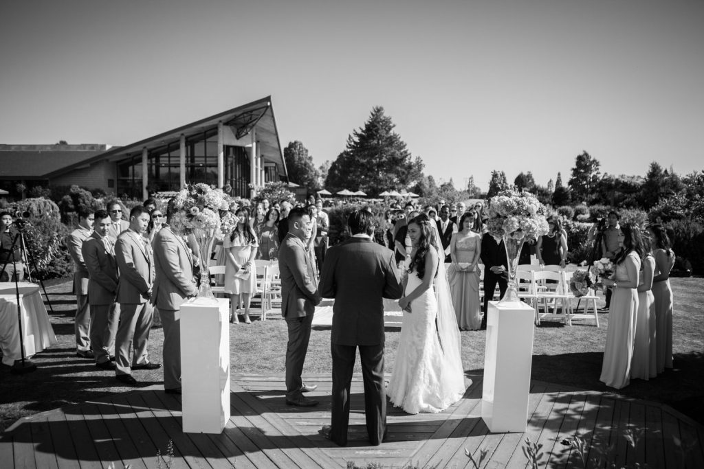 Vancouver wedding photographer Mayfair Lakes Golf and Country Club