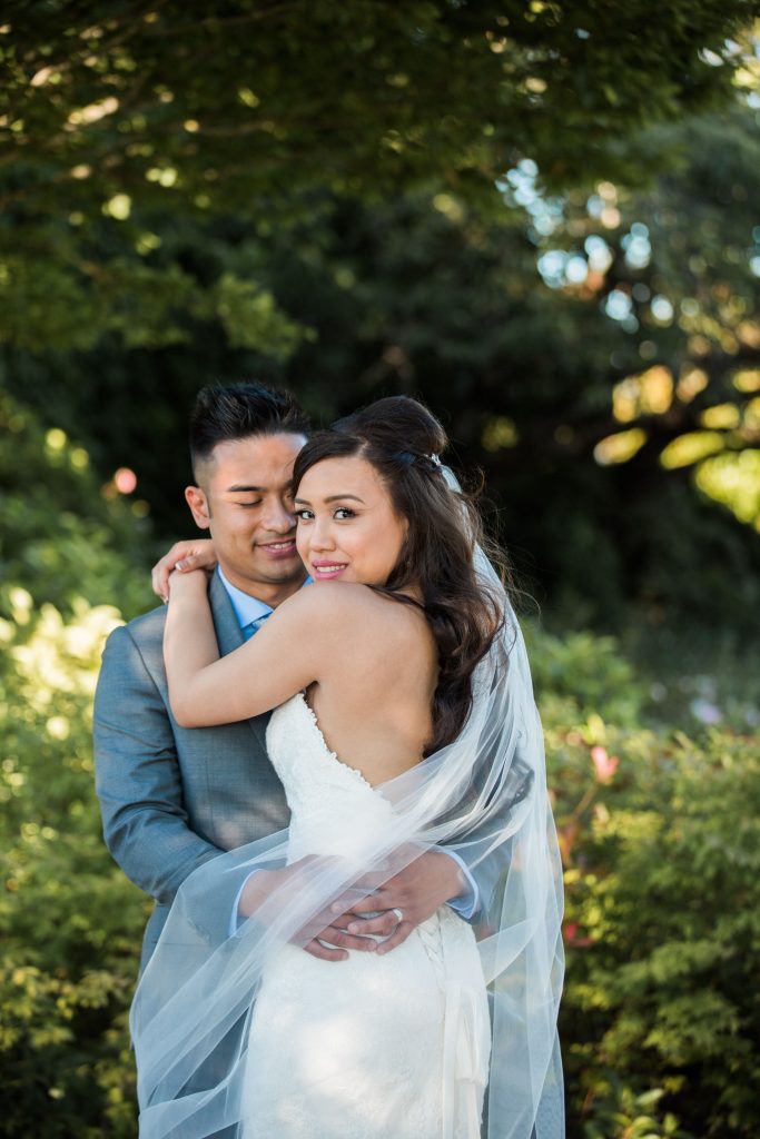 Vancouver wedding photographer Mayfair Lakes Golf and Country Club